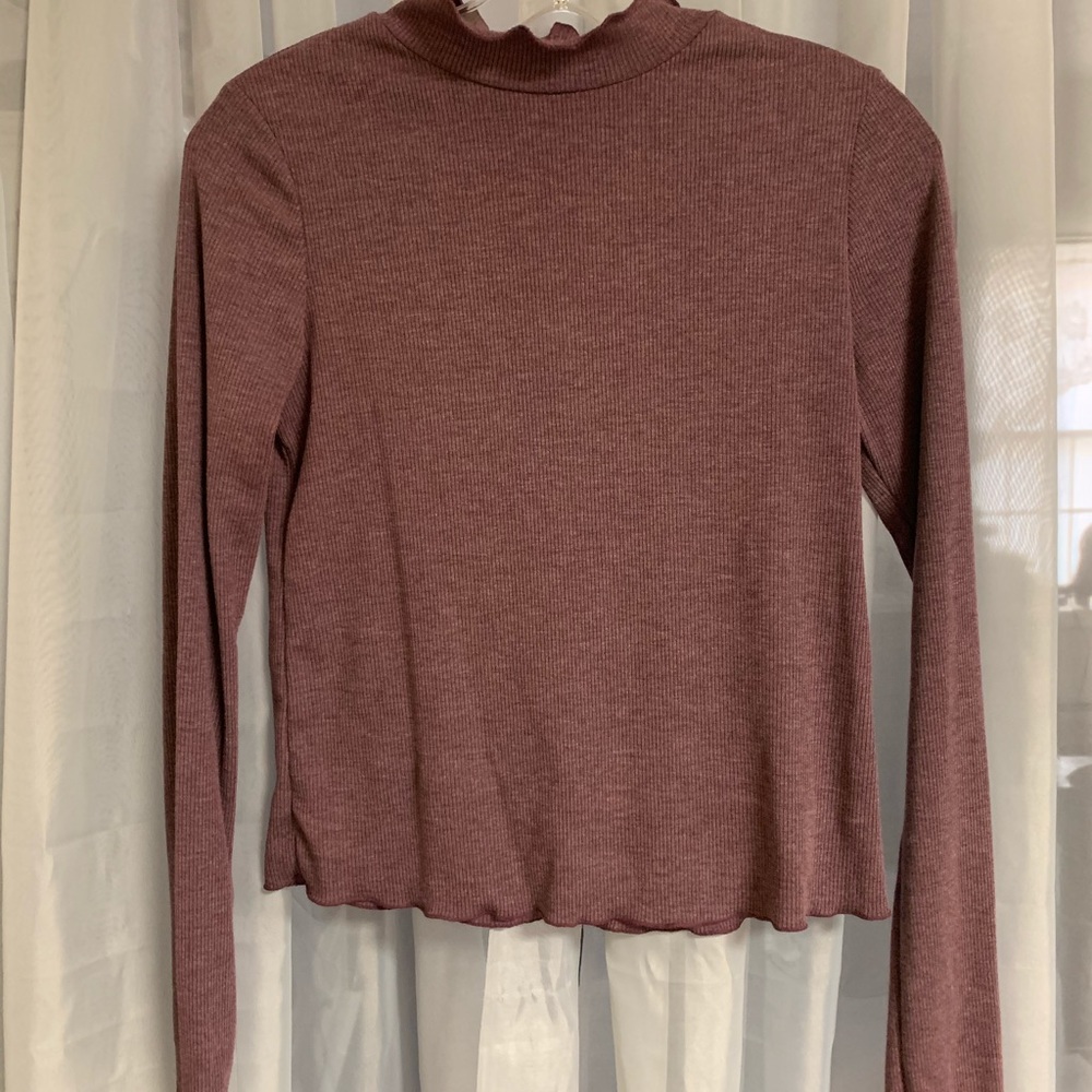 Cropped long sleeve